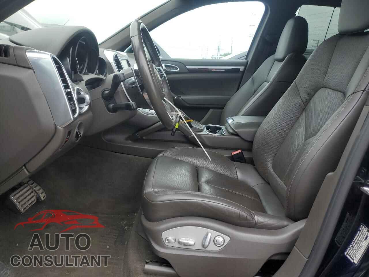 PORSCHE CAYENNE 2016 - WP1AB2A26GLA96881