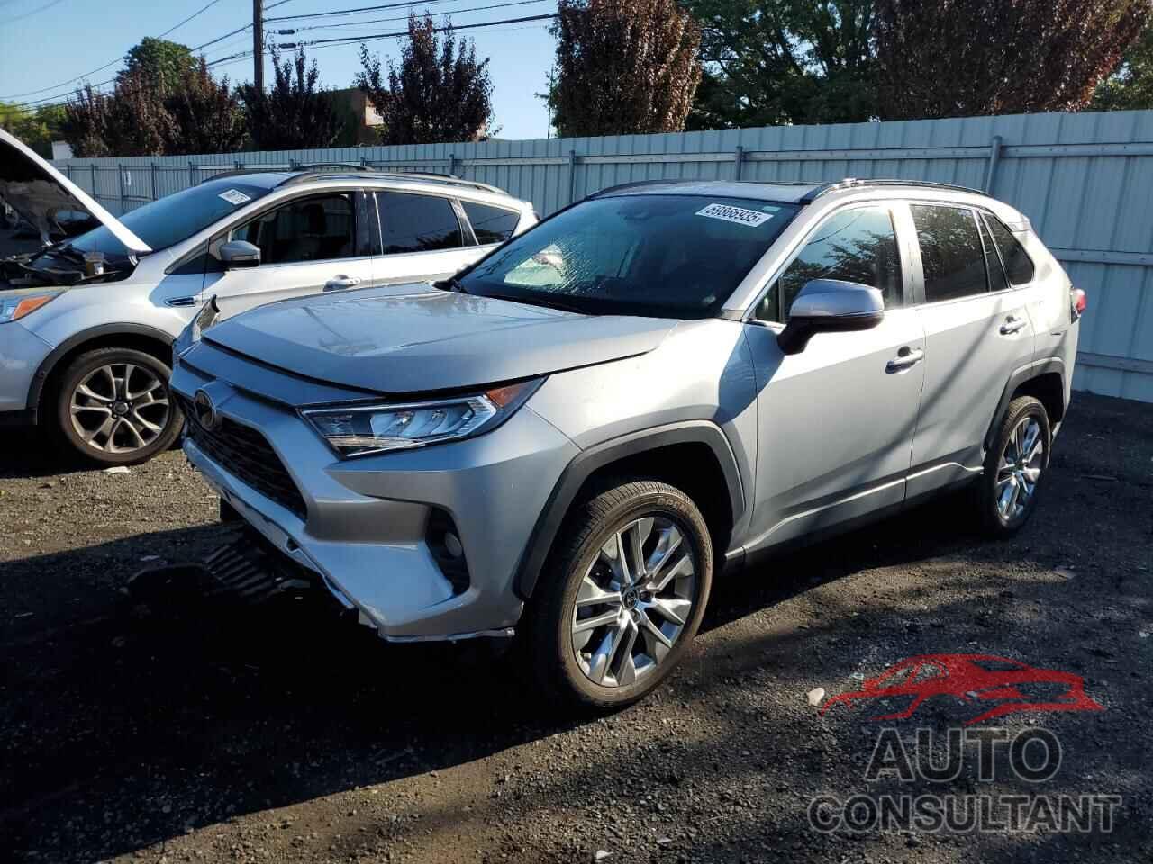 TOYOTA RAV4 2021 - 2T3A1RFV3MW181976