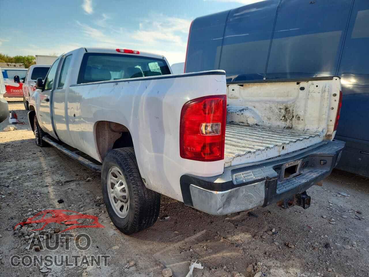 CHEVROLET SILVERADO 2013 - 1GC2CVC81DZ382829