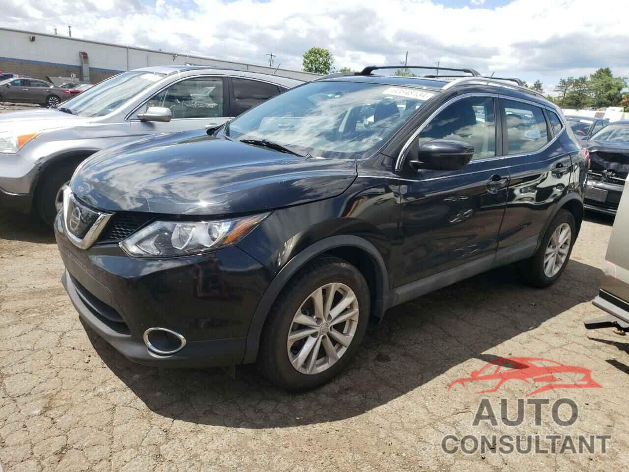 NISSAN ROGUE 2018 - JN1BJ1CR3JW253899