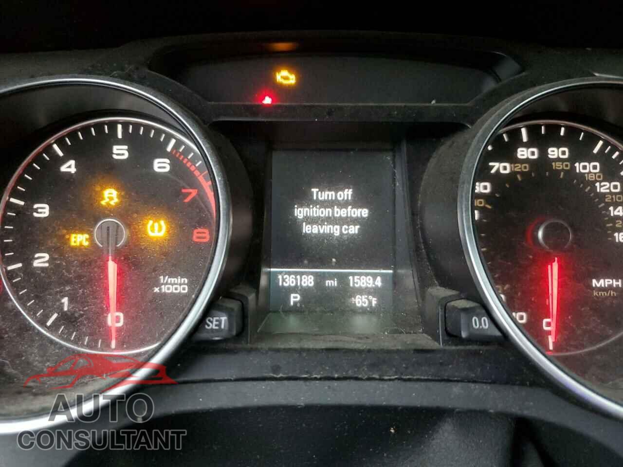 AUDI A5 2013 - WAULFAFH1DN005261