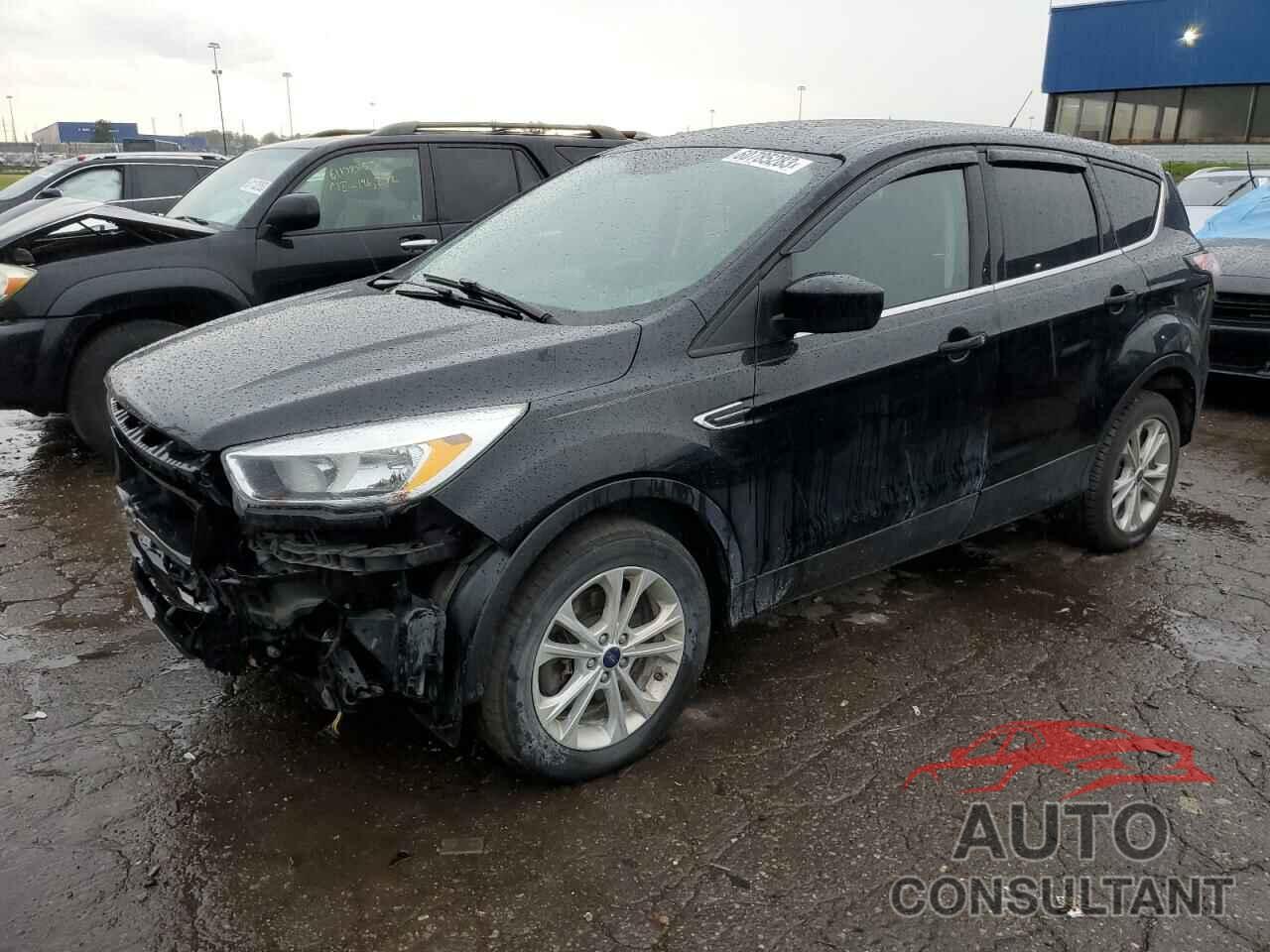 FORD ESCAPE 2017 - 1FMCU9GD3HUA48977