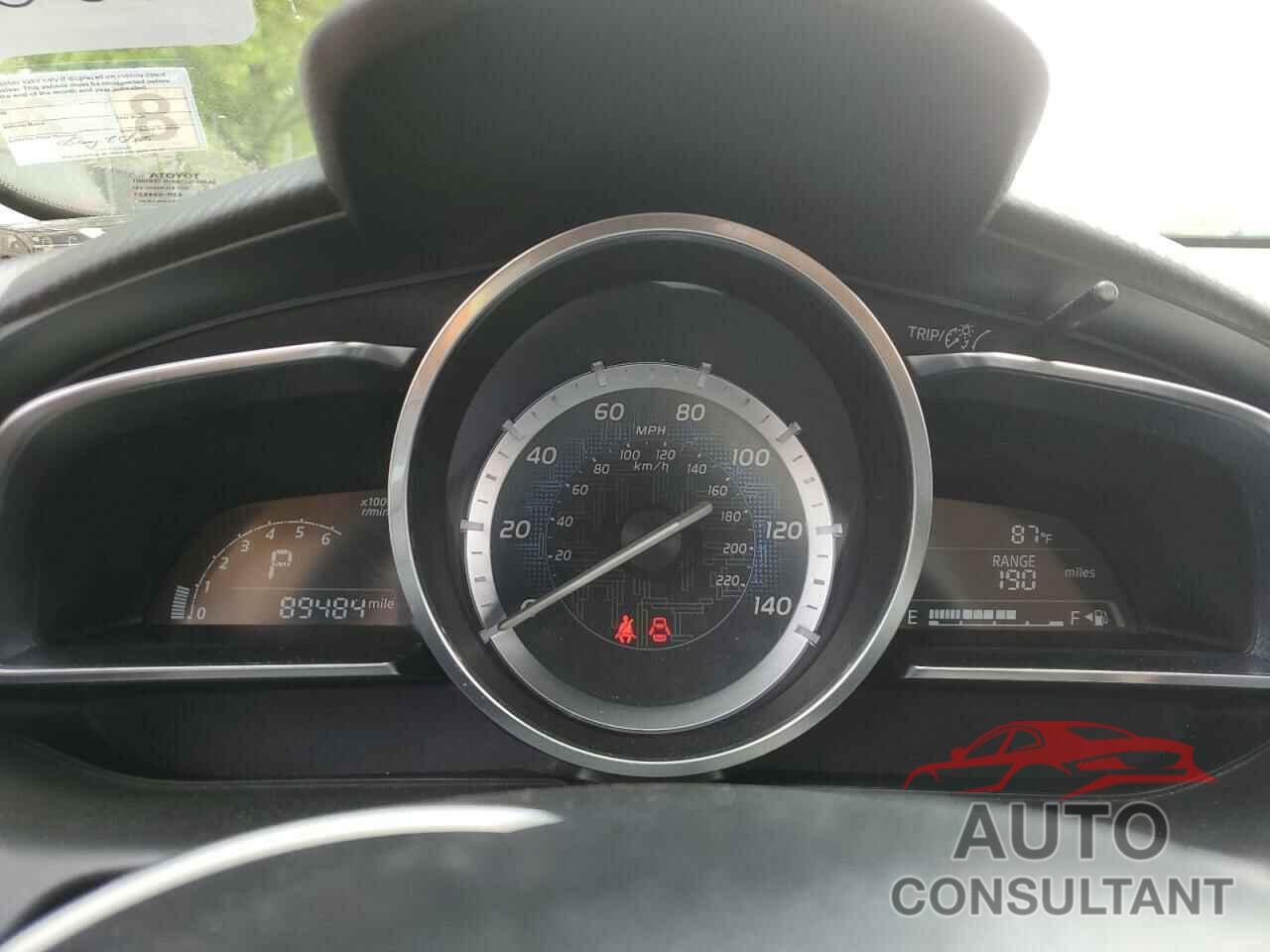 TOYOTA YARIS 2017 - 3MYDLBYV1HY171055