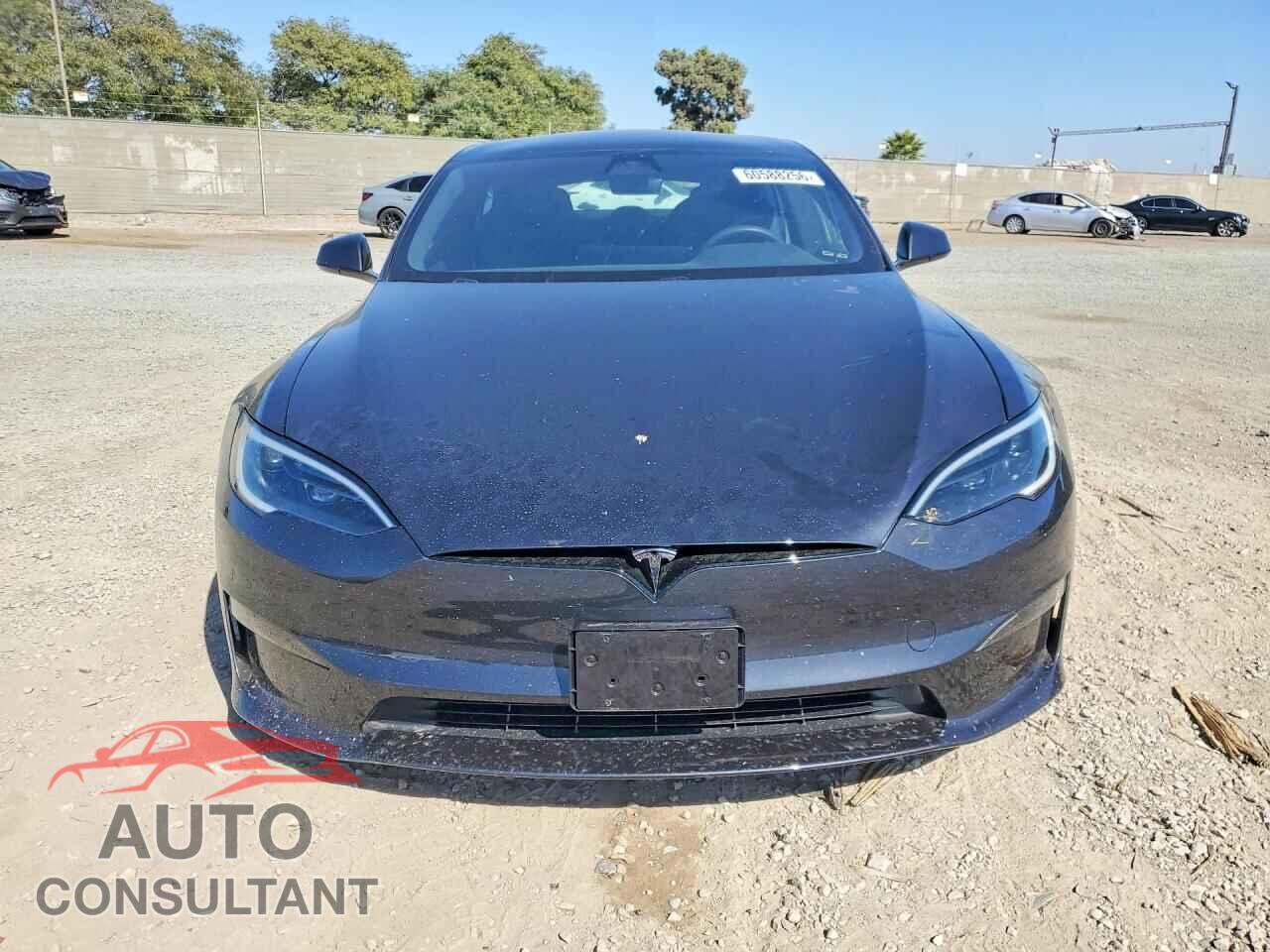 TESLA MODEL S 2023 - 5YJSA1E55PF529200