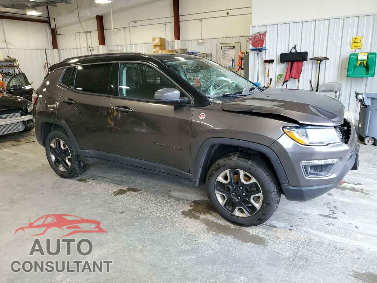 JEEP COMPASS 2017 - 3C4NJDDB2HT624533