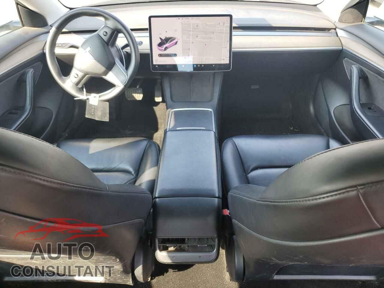 TESLA MODEL 3 2021 - 5YJ3E1EA2MF021140