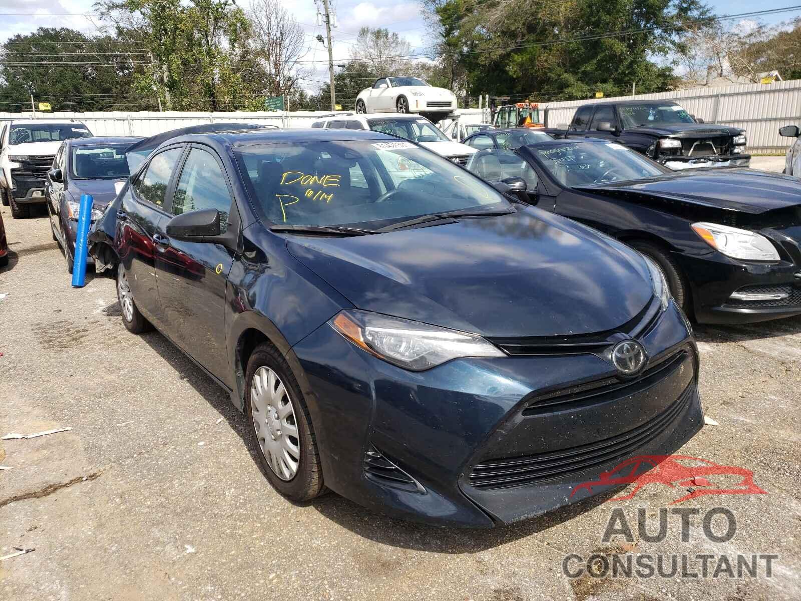 TOYOTA COROLLA 2018 - 5YFBURHE2JP825028