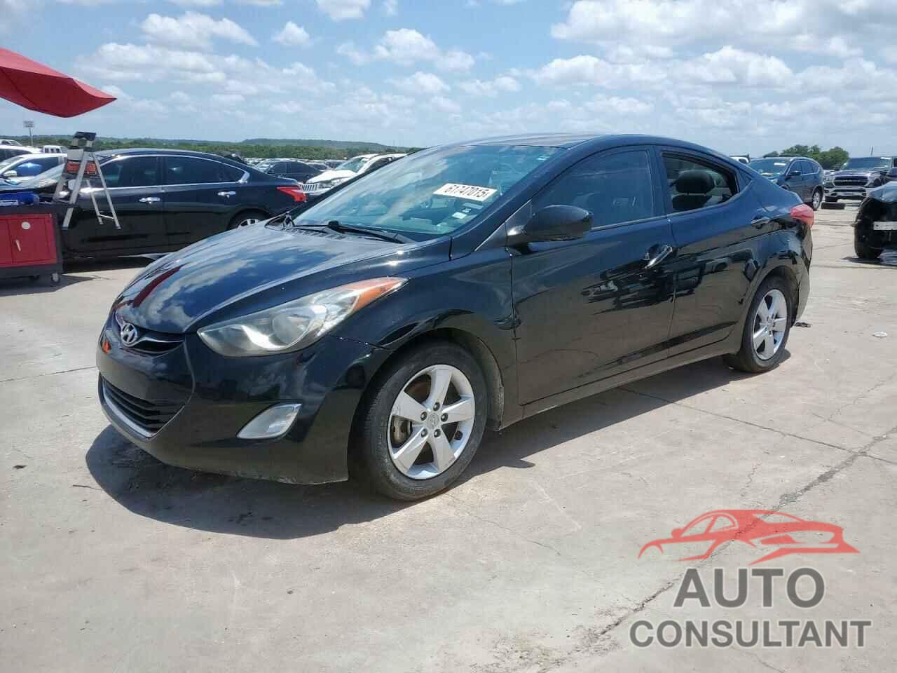 HYUNDAI ELANTRA 2013 - 5NPDH4AE9DH256755