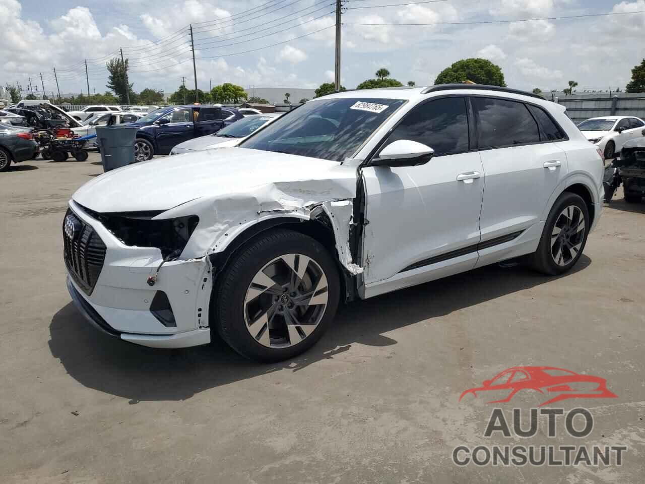 AUDI E-TRON 2021 - WA1AAAGE2MB012681