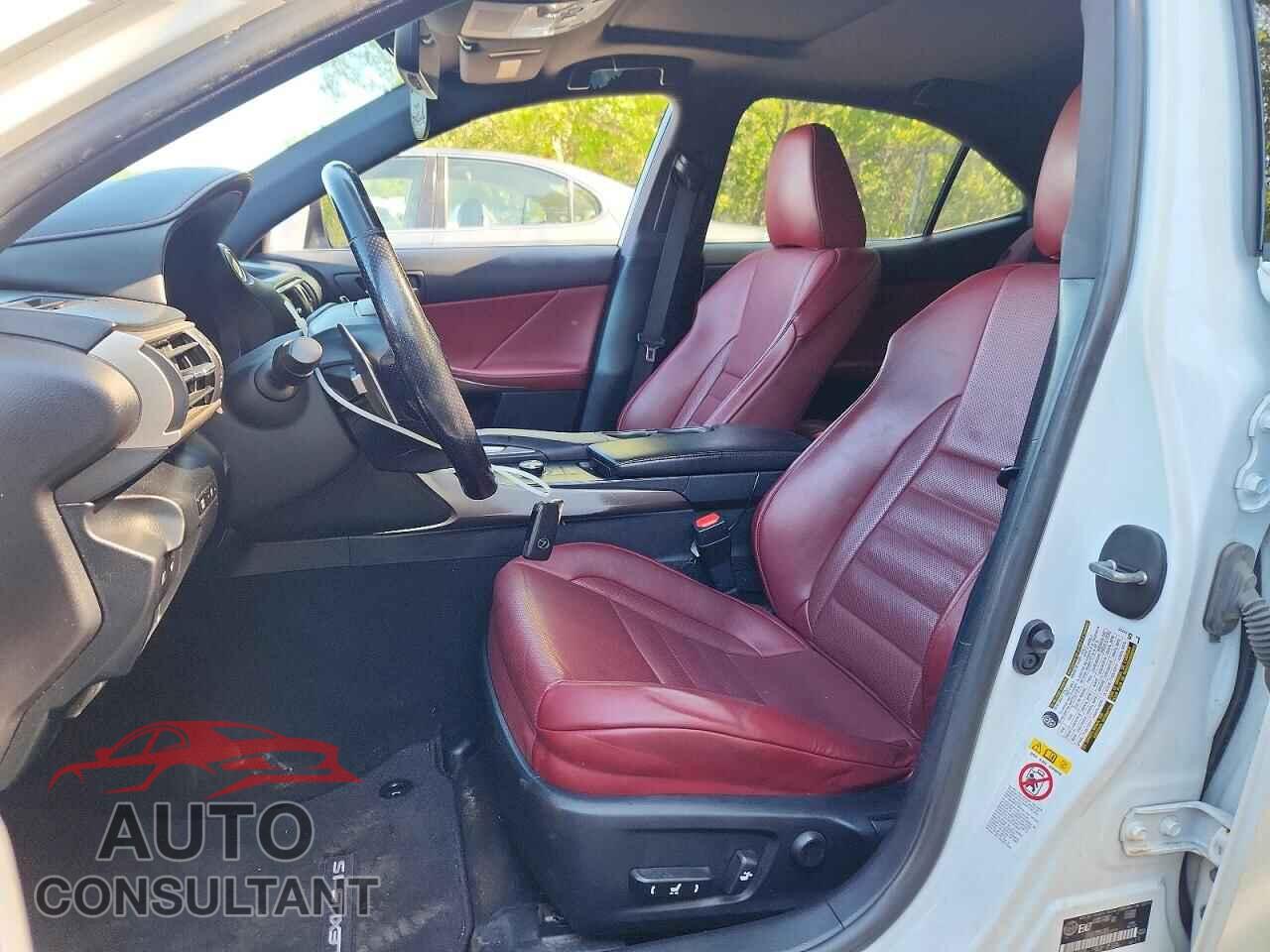 LEXUS IS 2017 - JTHCE1D23H5013774