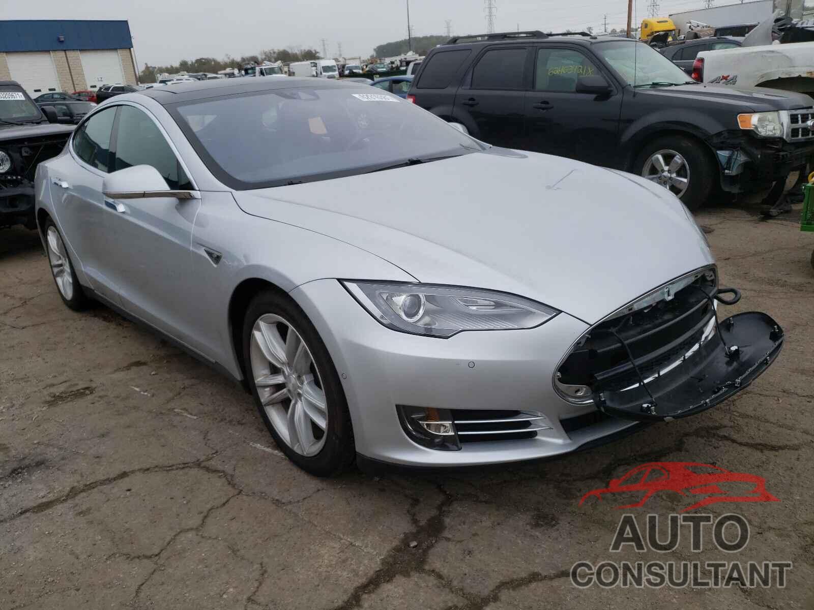 TESLA MODEL S 2016 - 5YJSA1E28GF123689