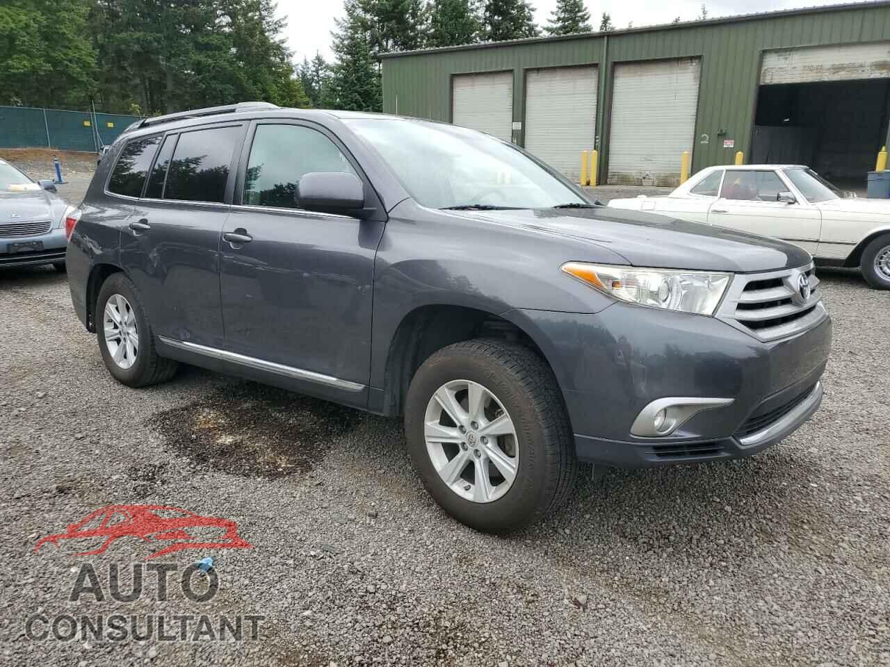 TOYOTA HIGHLANDER 2011 - 5TDBK3EH5BS049682
