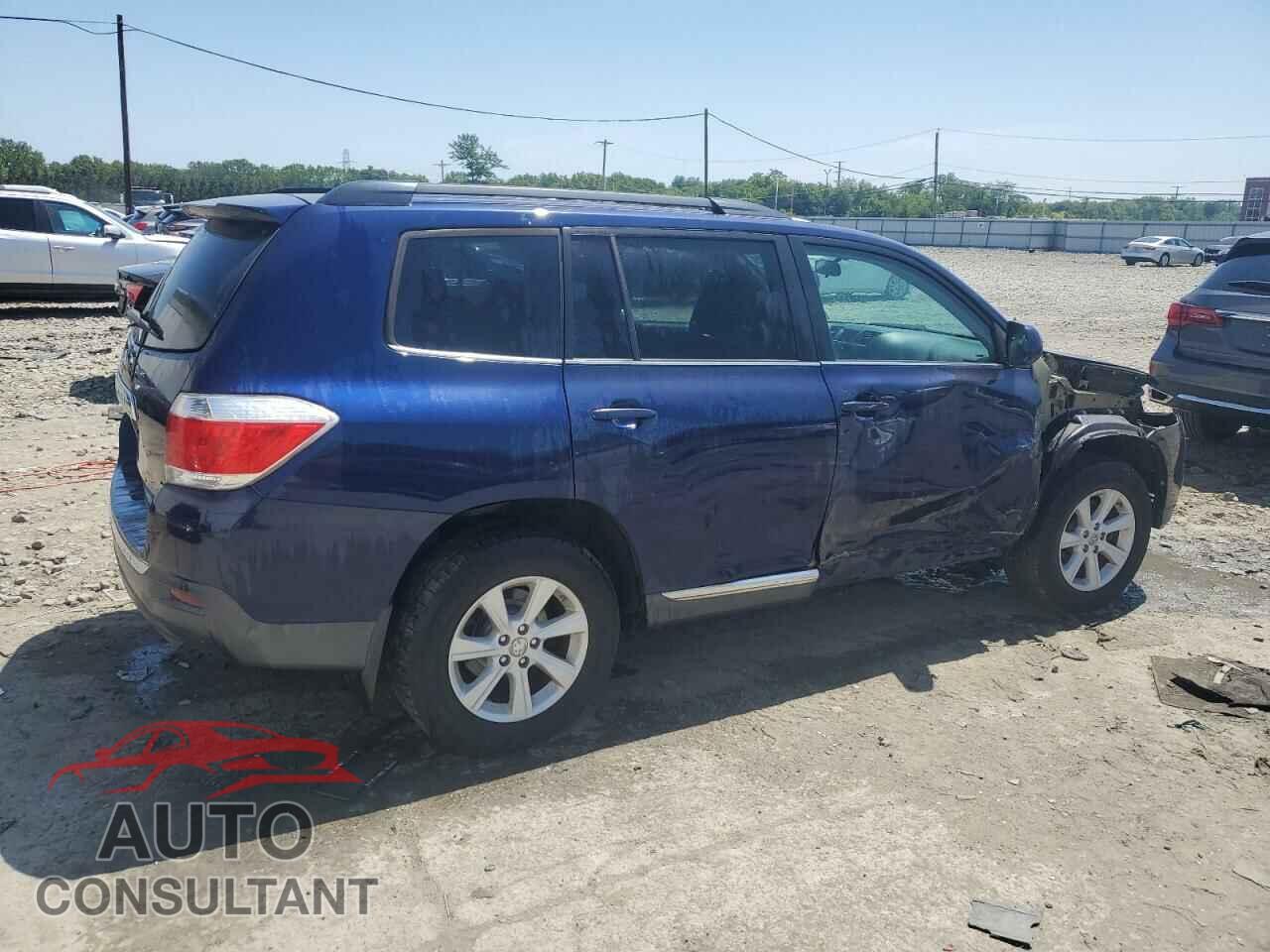 TOYOTA HIGHLANDER 2013 - 5TDBK3EH8DS191124