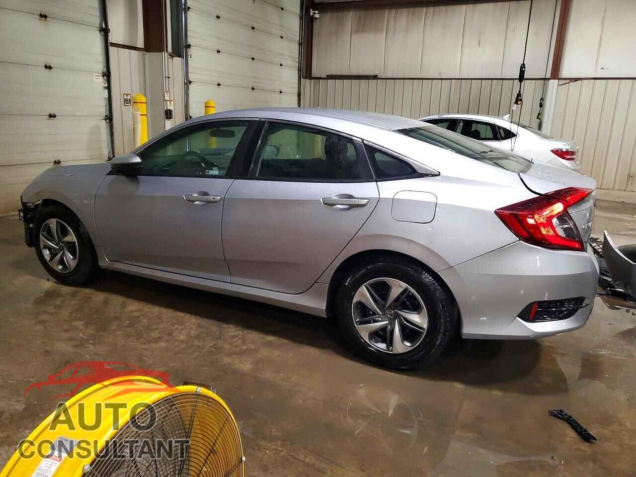 HONDA CIVIC 2019 - 2HGFC2F68KH530077