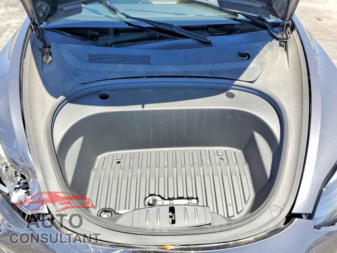 TESLA MODEL 3 2023 - 5YJ3E1EA3PF613778
