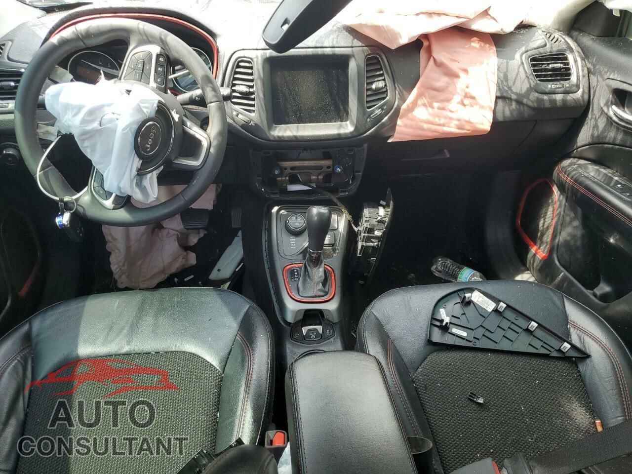 JEEP COMPASS 2021 - 3C4NJDDB2MT564425