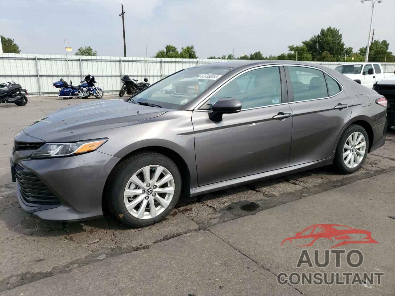 TOYOTA CAMRY 2020 - 4T1C11AK7LU311322