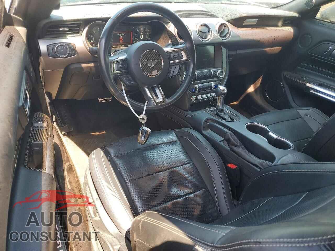 FORD MUSTANG 2018 - 1FA6P8TH7J5105666