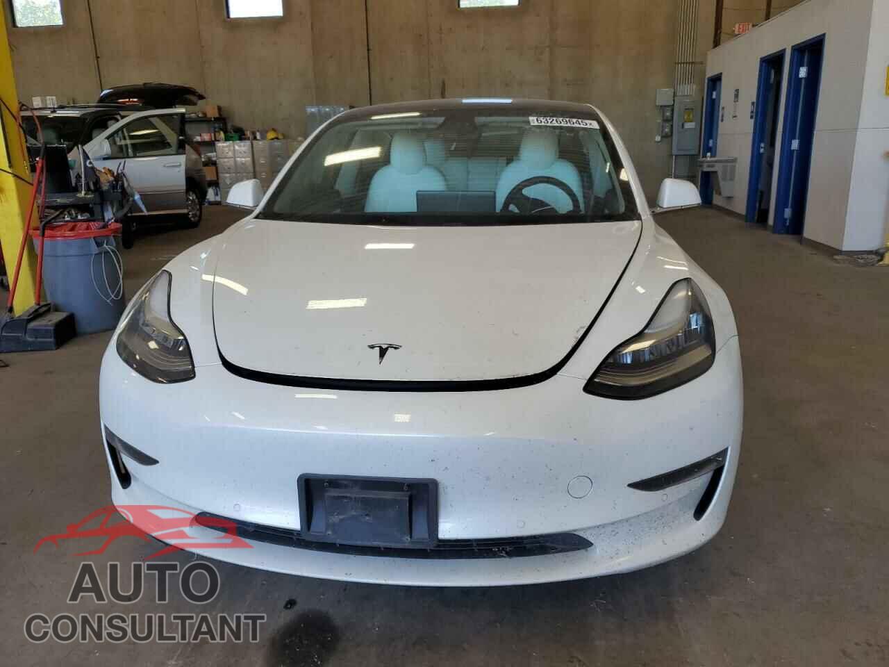 TESLA MODEL 3 2020 - 5YJ3E1EB7LF640615