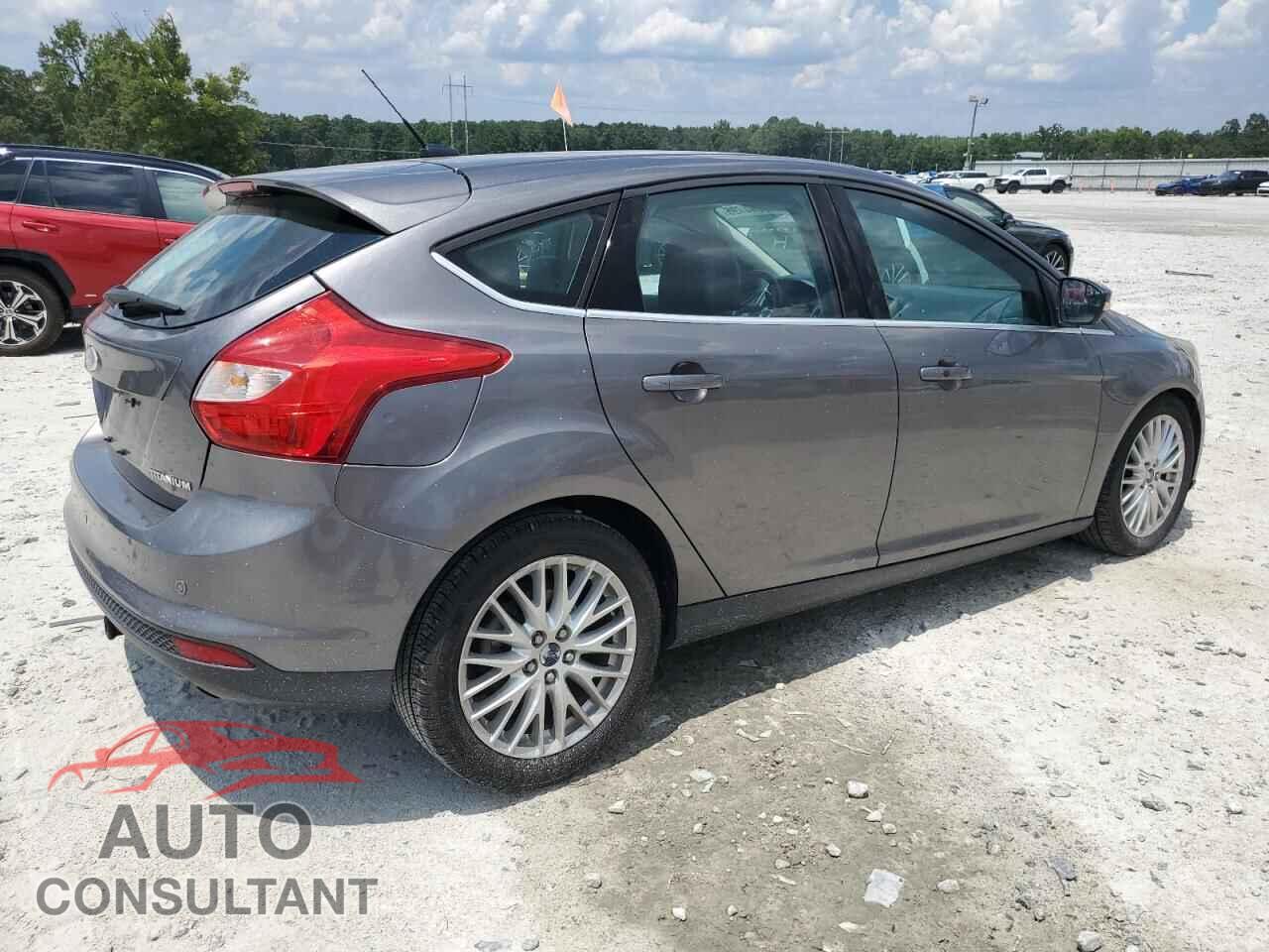FORD FOCUS 2014 - 1FADP3N25EL339308
