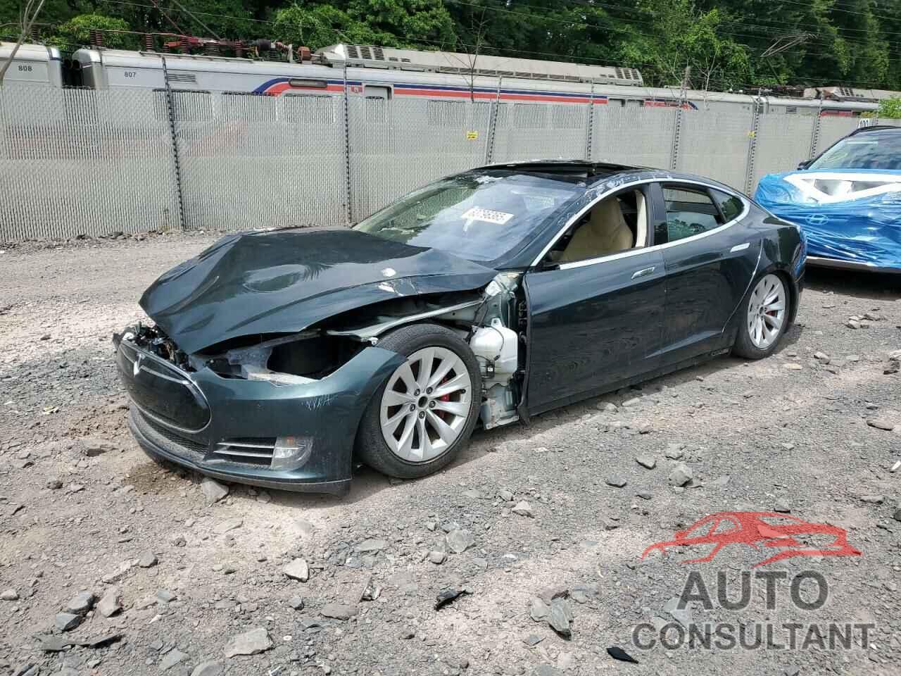 TESLA MODEL S 2014 - 5YJSA1H11EFP43736