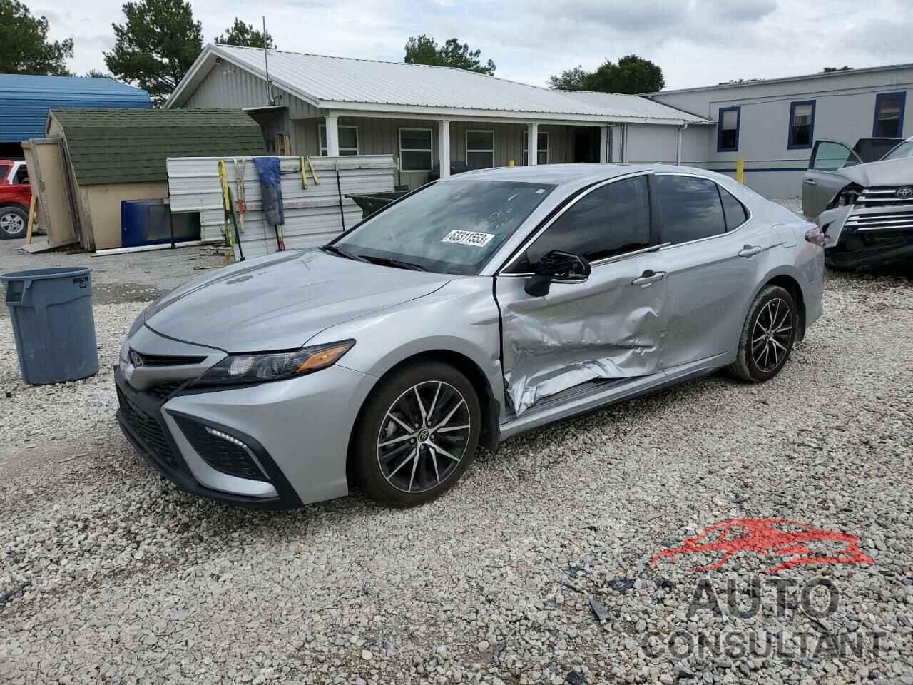 TOYOTA CAMRY 2023 - 4T1G11AK8PU777106