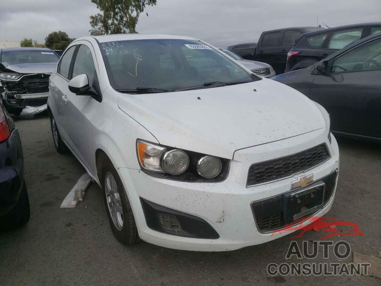 CHEVROLET SONIC 2016 - 1G1JC5SG7G4141470