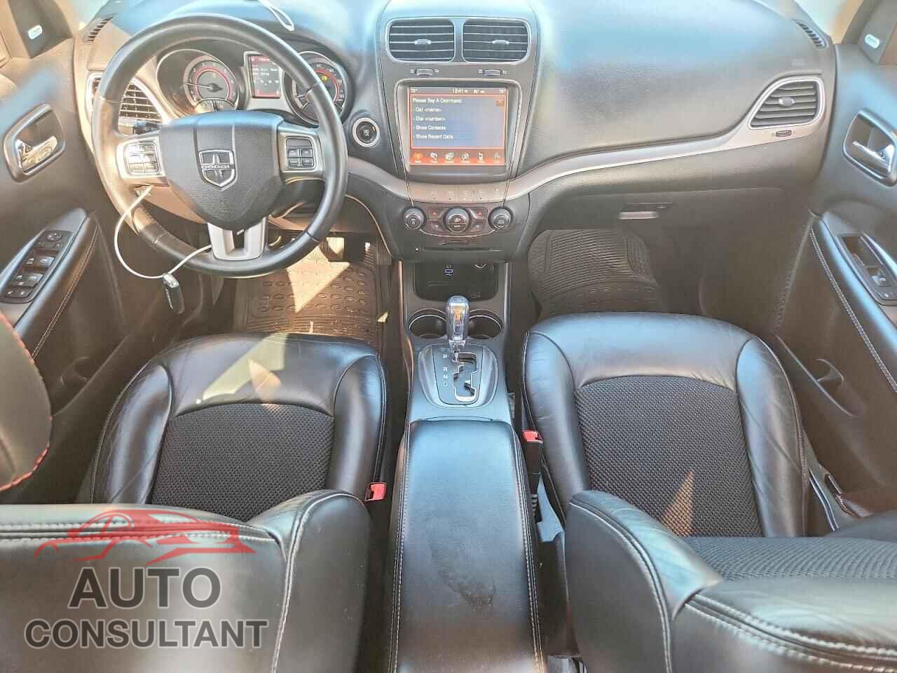 DODGE JOURNEY 2017 - 3C4PDCGG2HT677072