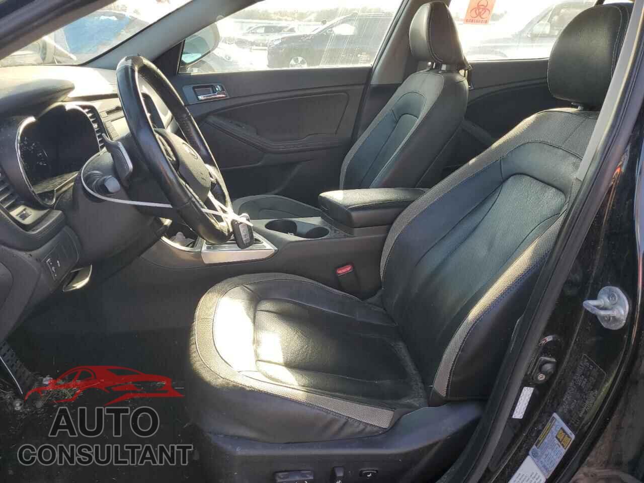 KIA OPTIMA 2011 - KNAGR4A66B5151815