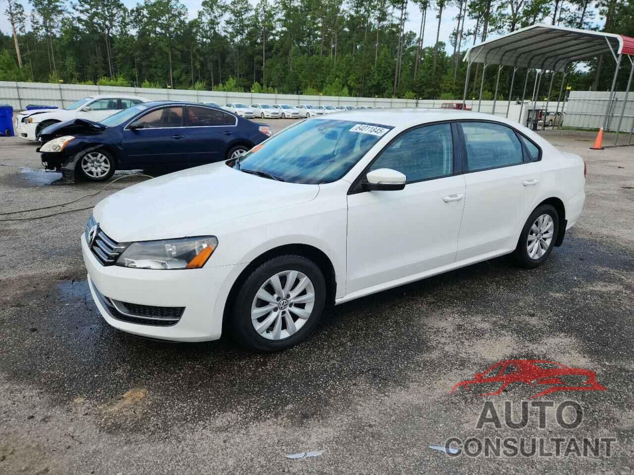 VOLKSWAGEN PASSAT 2013 - 1VWAP7A33DC084916