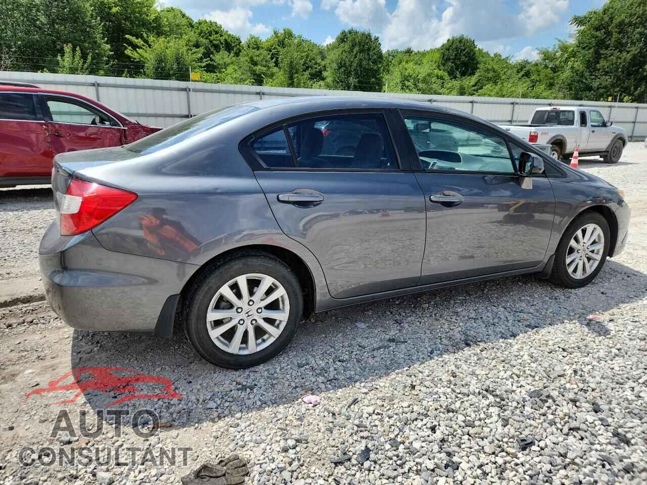 HONDA CIVIC 2012 - 2HGFB2F83CH311128