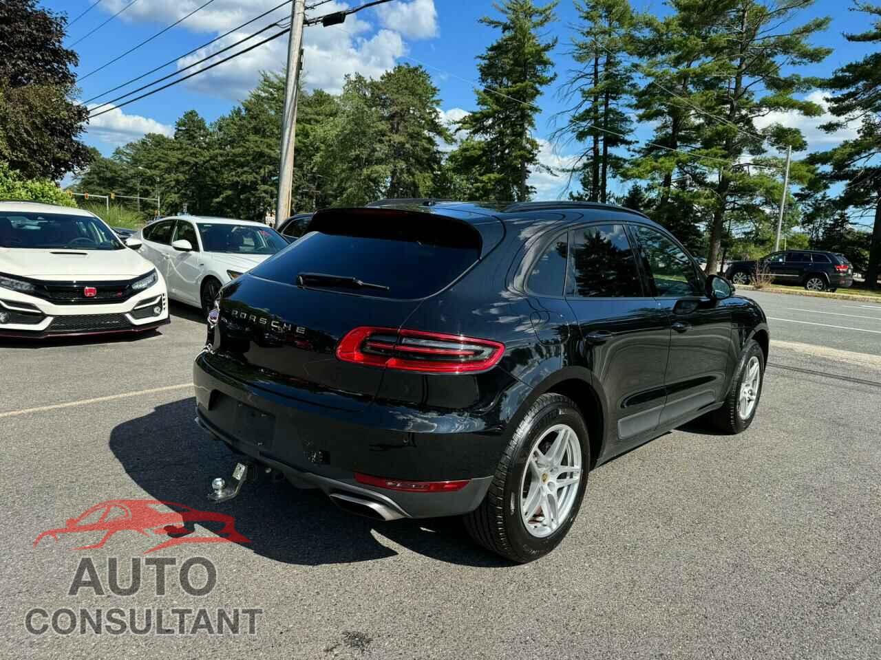 PORSCHE MACAN 2018 - WP1AA2A55JLB14971