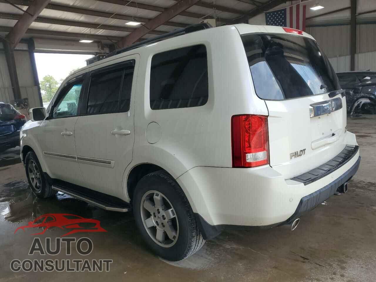 HONDA PILOT 2011 - 5FNYF4H97BB086813