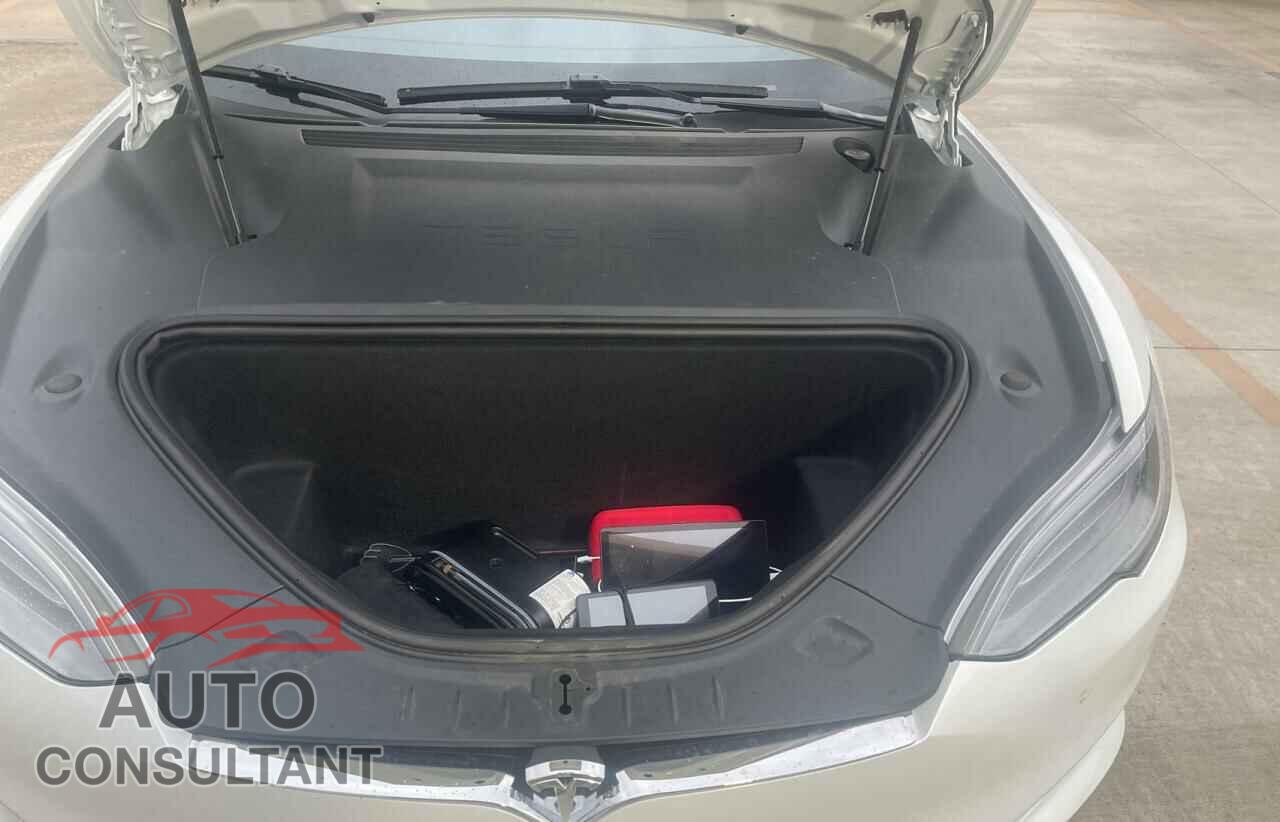 TESLA MODEL S 2021 - 5YJSA1E2XMF425562