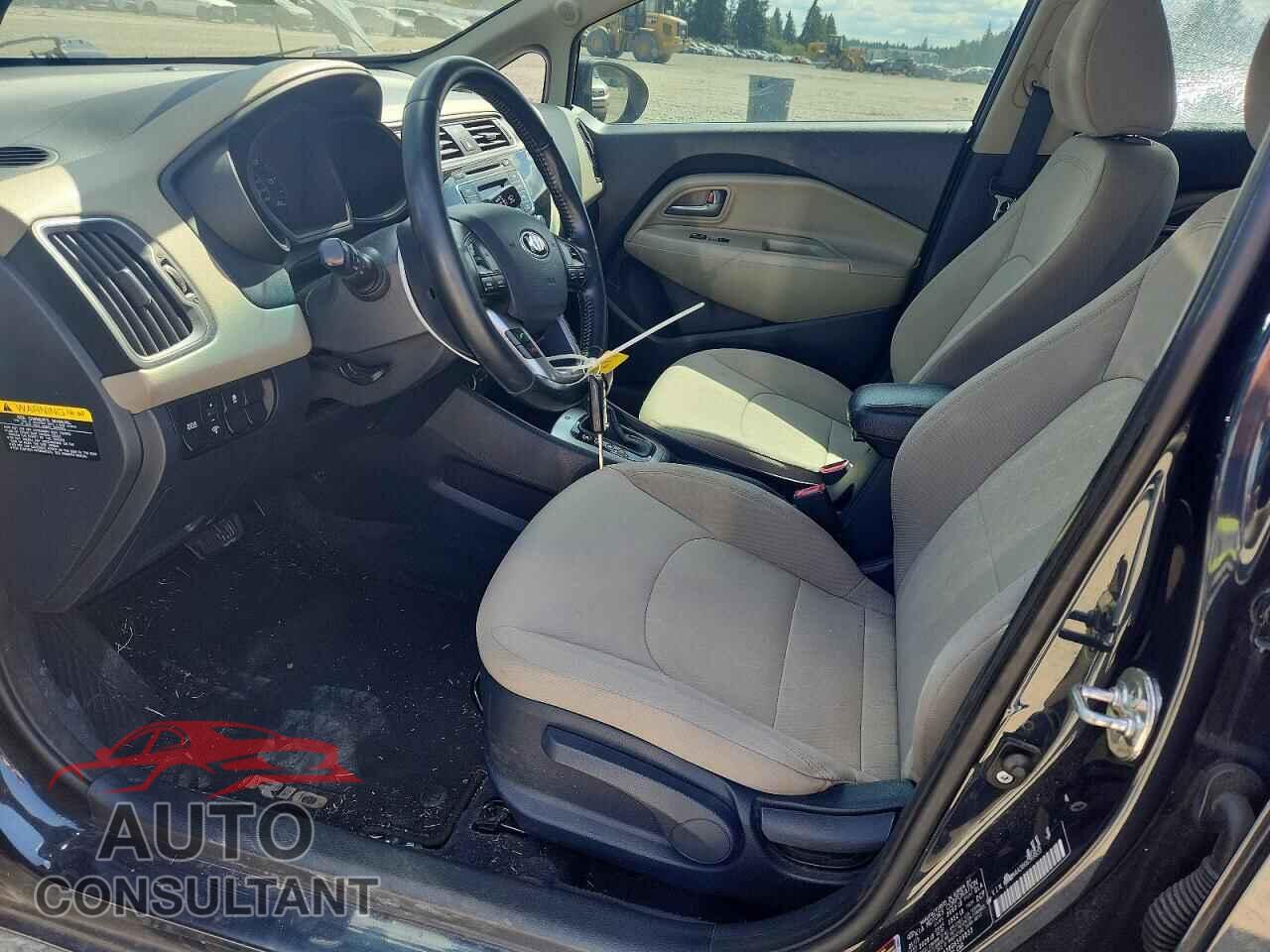 KIA RIO 2016 - KNADN4A38G6569833