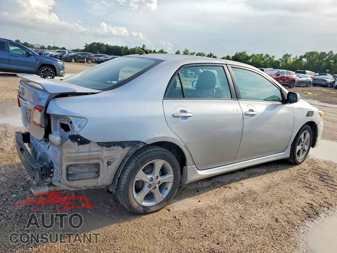 TOYOTA COROLLA 2011 - 2T1BU4EE5BC609148