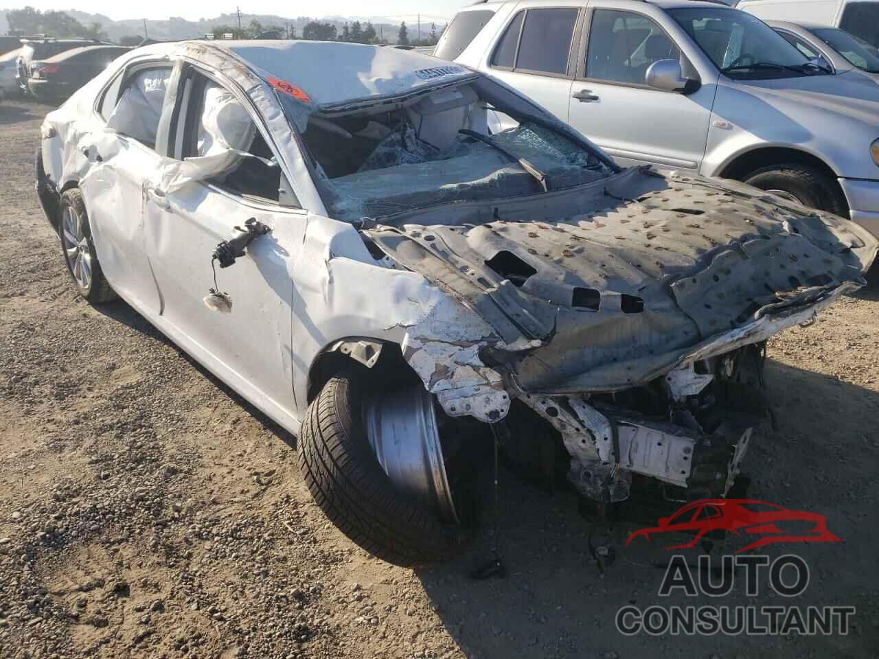 TOYOTA CAMRY 2019 - JTNB11HK8K3076452