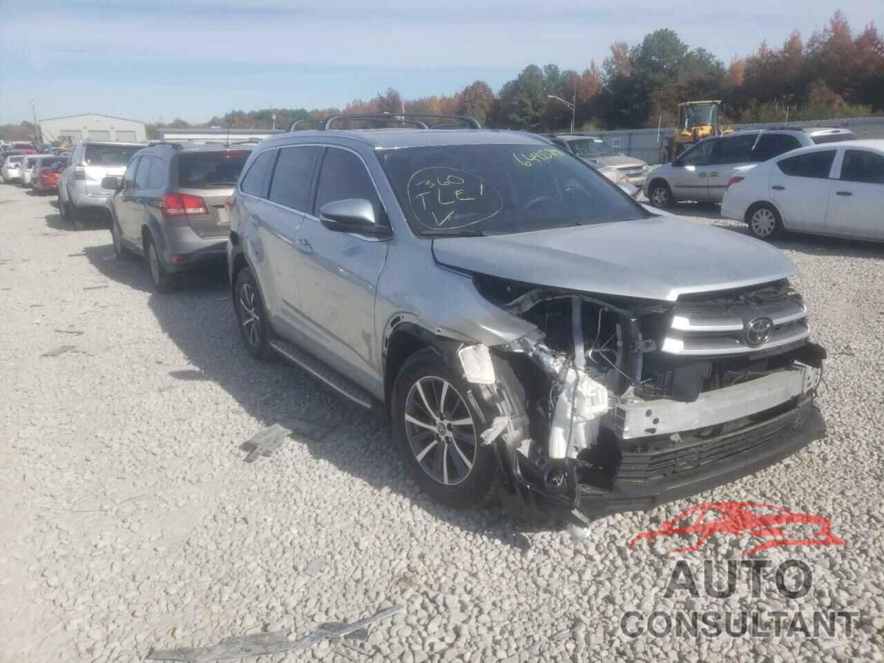 TOYOTA HIGHLANDER 2017 - 5TDKZRFH3HS520847