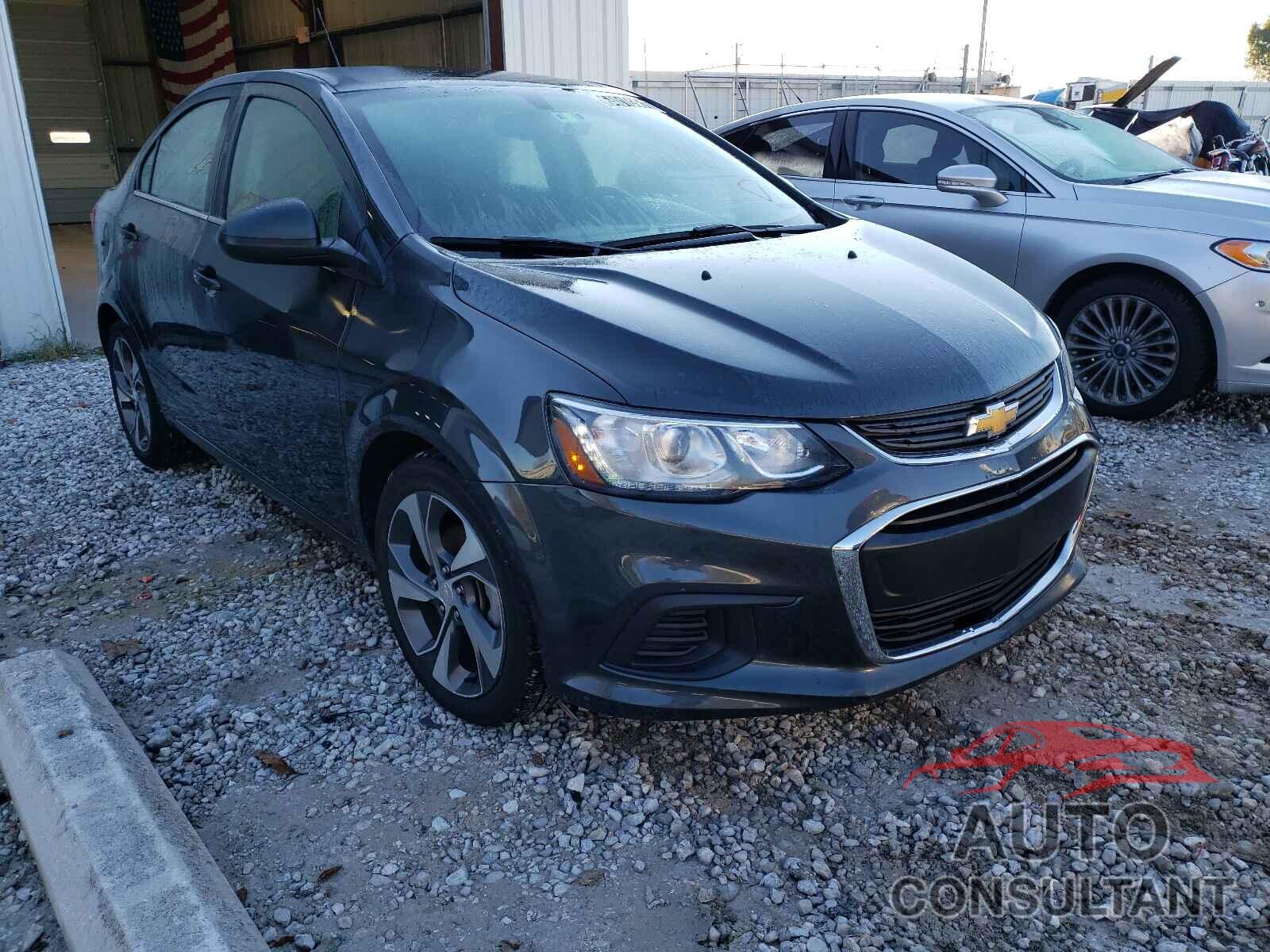 CHEVROLET SONIC 2019 - 1G1JF5SBXK4126045