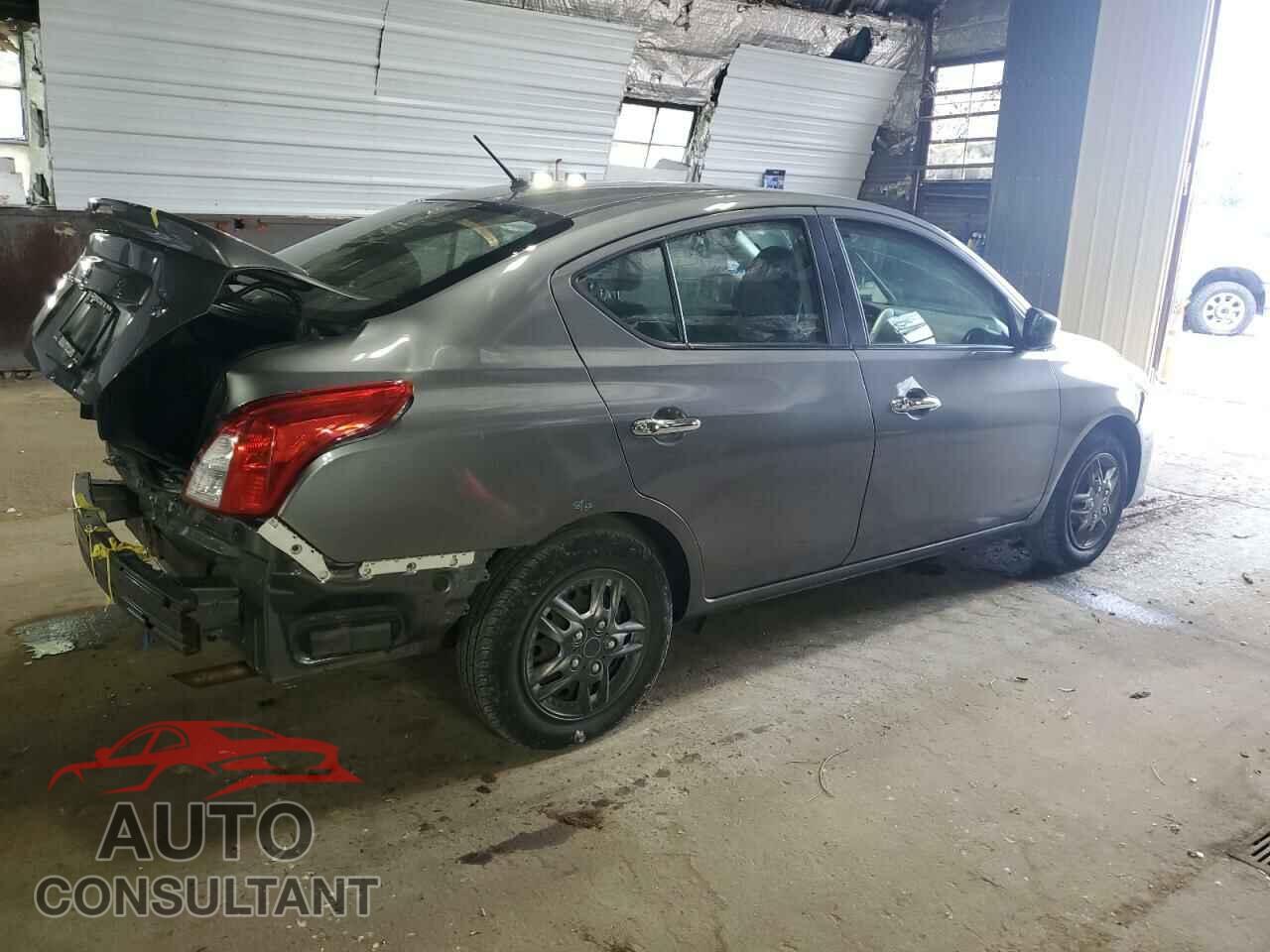 NISSAN VERSA 2017 - 3N1CN7AP9HL842923