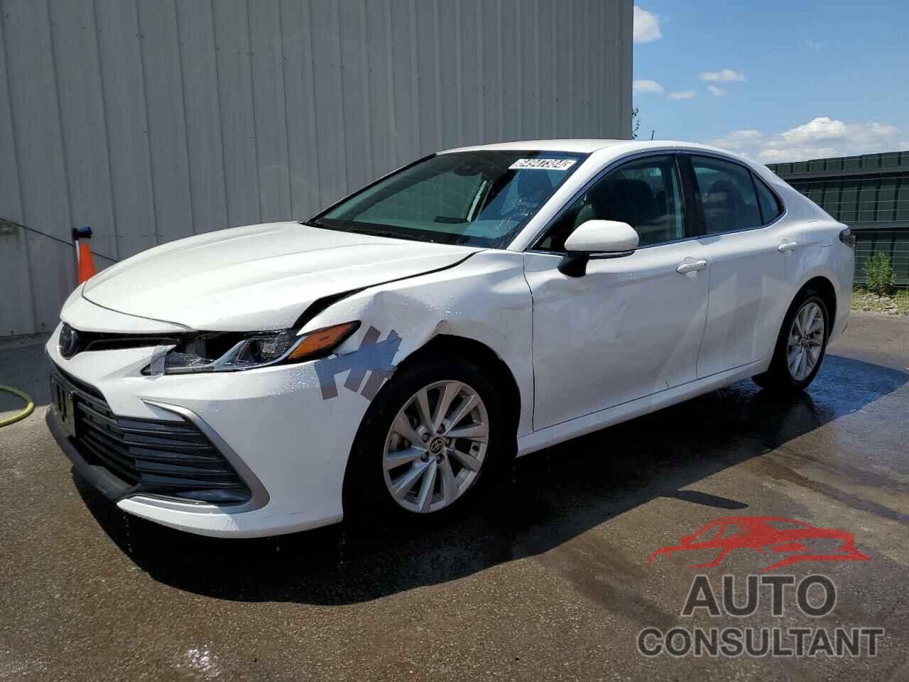TOYOTA CAMRY 2023 - 4T1C11BK1PU084584