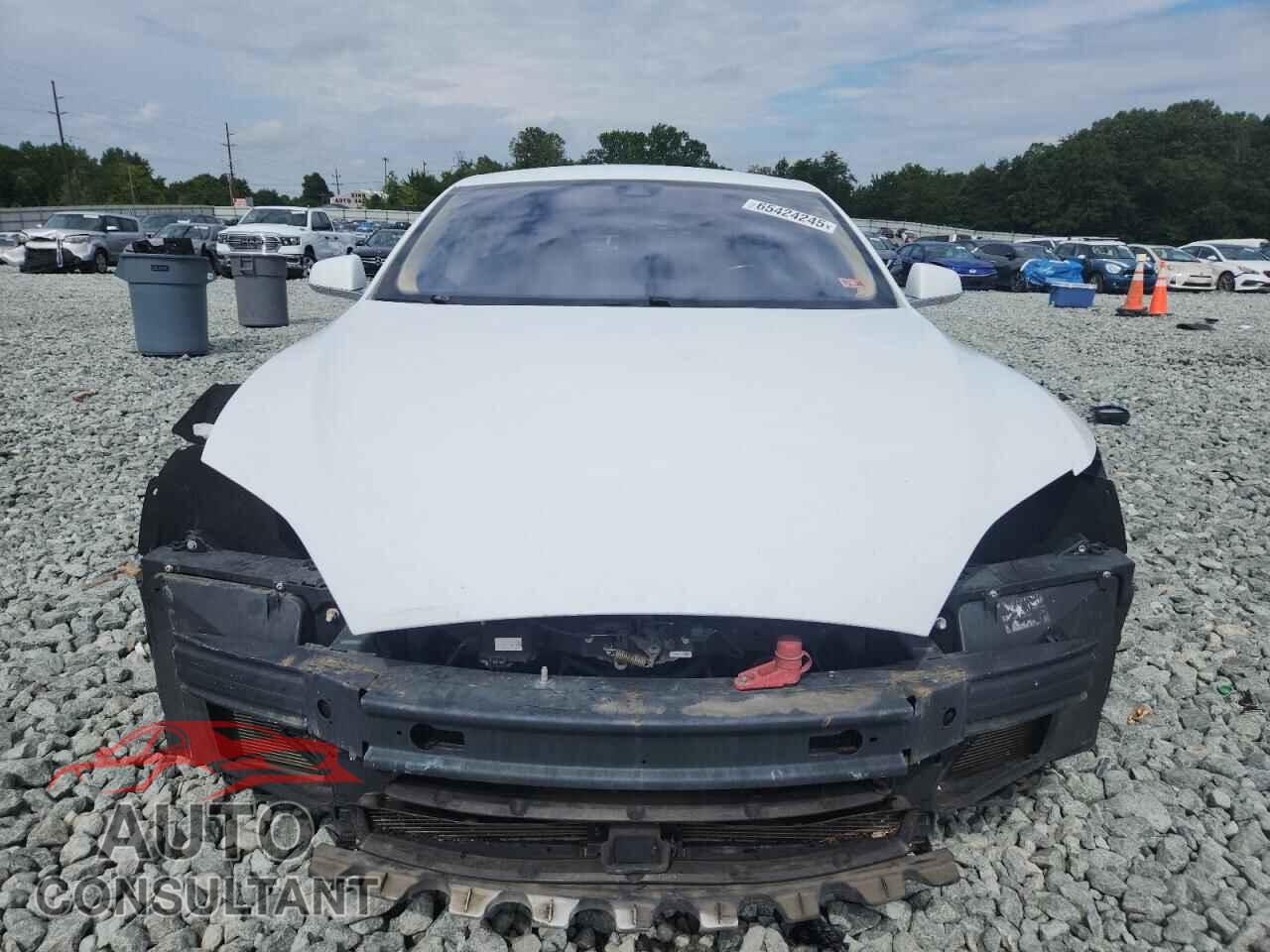TESLA MODEL S 2015 - 5YJSA1S21FF082745
