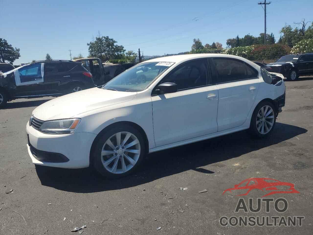 VOLKSWAGEN JETTA 2014 - 3VW2K7AJXEM208813