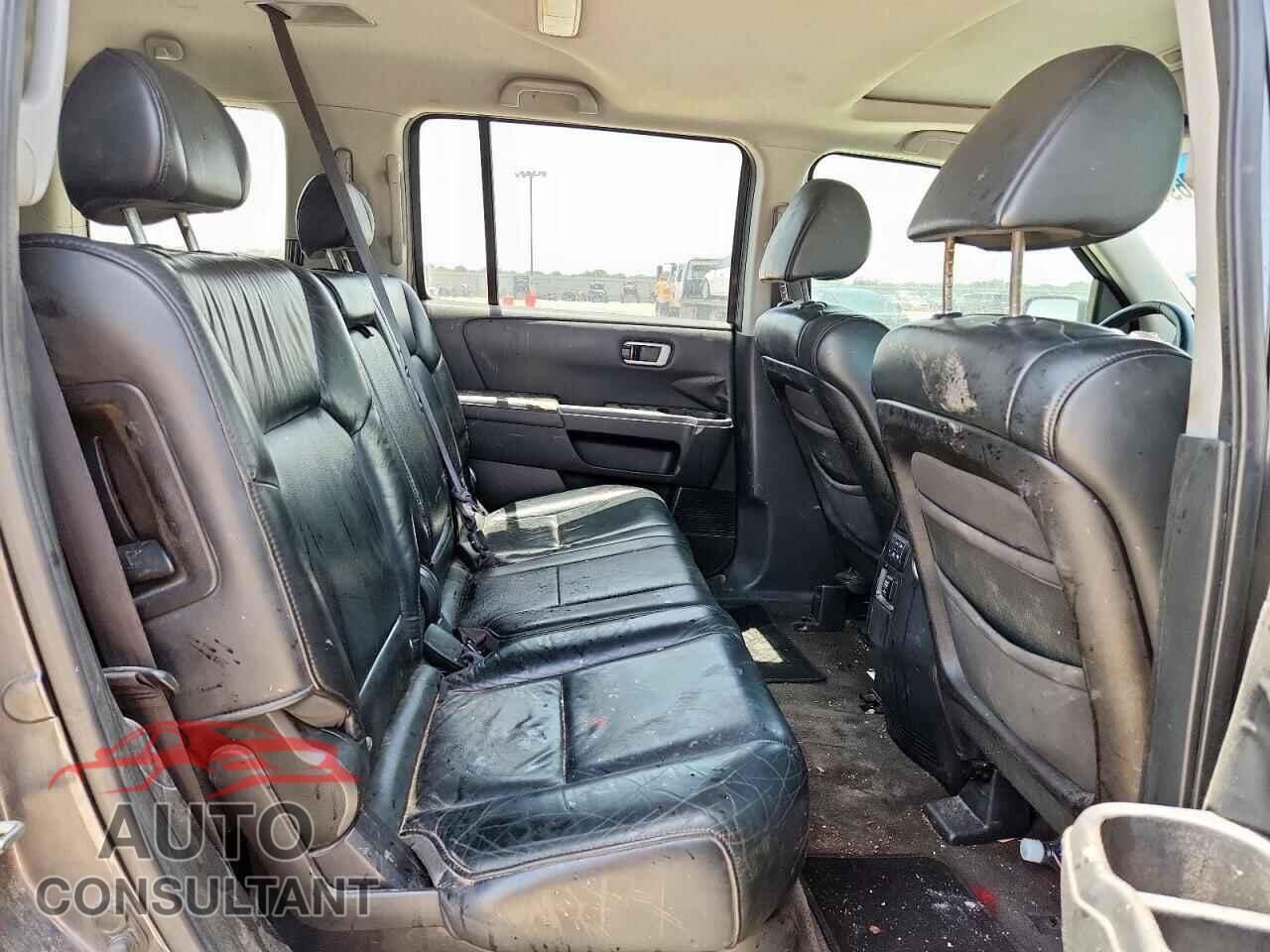 HONDA PILOT 2011 - 5FNYF3H72BB024342