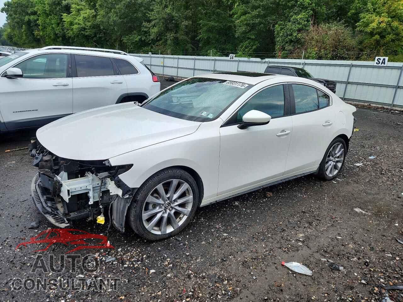 MAZDA 3 2021 - JM1BPACL2M1316354