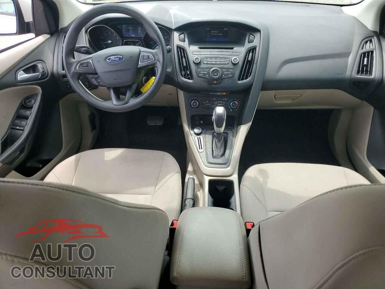 FORD FOCUS 2016 - 1FADP3K25GL304131