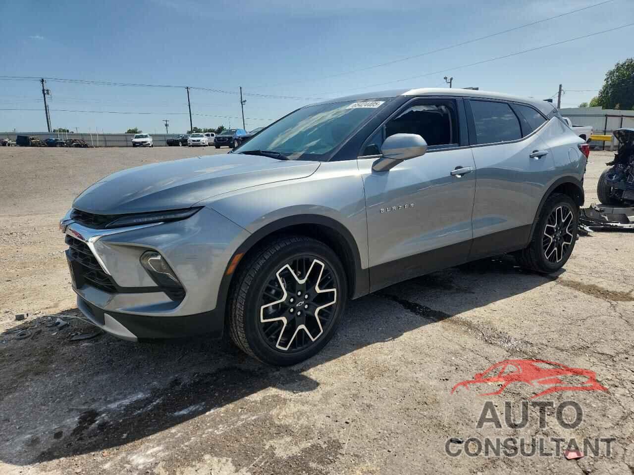 CHEVROLET BLAZER 2023 - 3GNKBHR42PS169695