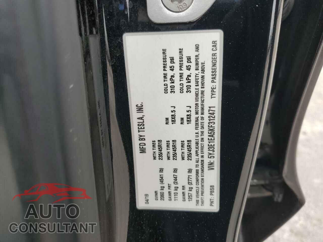 TESLA MODEL 3 2019 - 5YJ3E1EA5KF312471