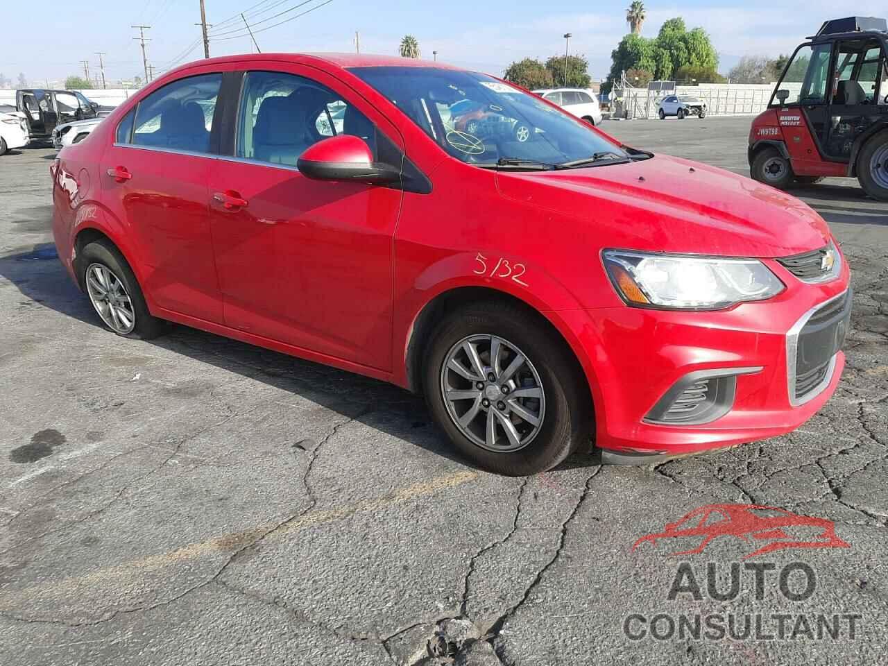 CHEVROLET SONIC 2017 - 1G1JD5SH8H4125656