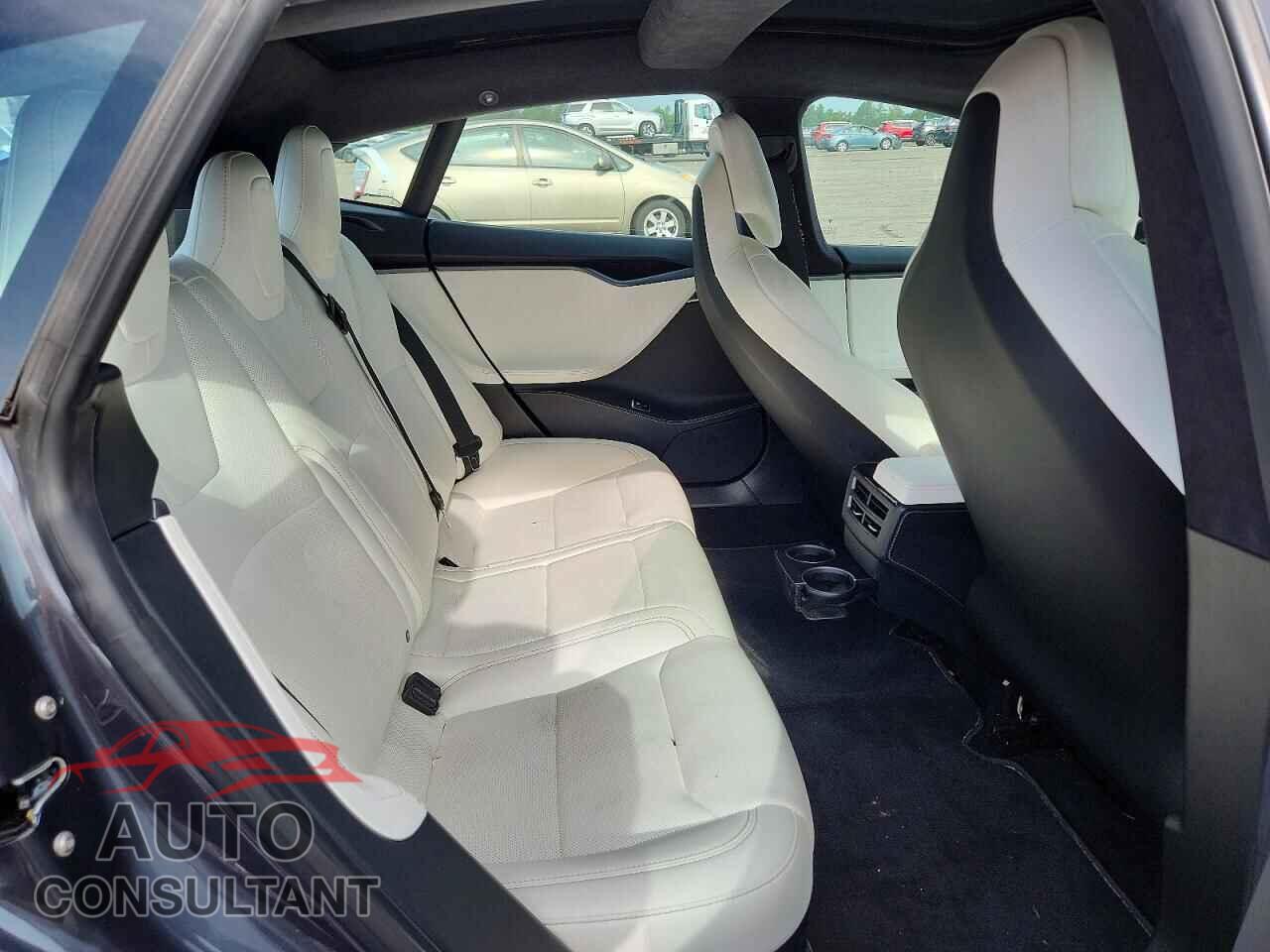 TESLA MODEL S 2018 - 5YJSA1E45JF276040